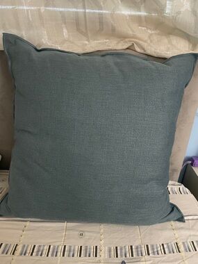 NWT West Elm Decorative Teal 24” Square Linen Throw Pillow cover - Home Accents